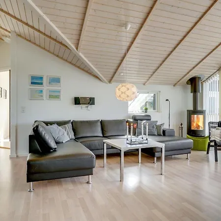 Aria - 1-2km From The Sea By Interhome Hirtshals