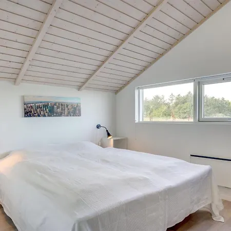Aria - 1-2km From The Sea By Interhome