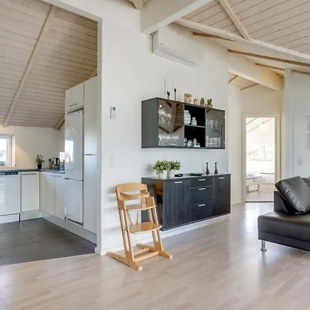 Aria - 1-2km From The Sea By Interhome Hirtshals